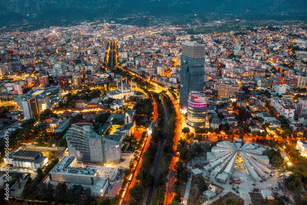 Tirana Albania per pazienti italiani che scelgono il turismo dentale